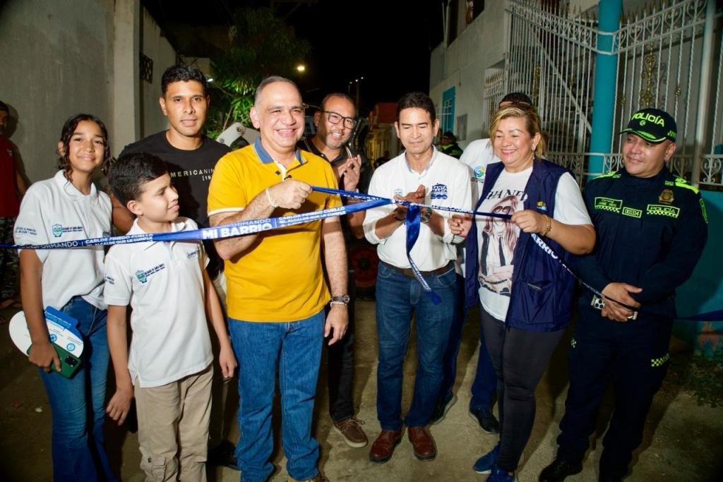 Gaira tendrá calles pavimentadas y cámaras de seguridad gracias a la gestión al alcalde Pinedo