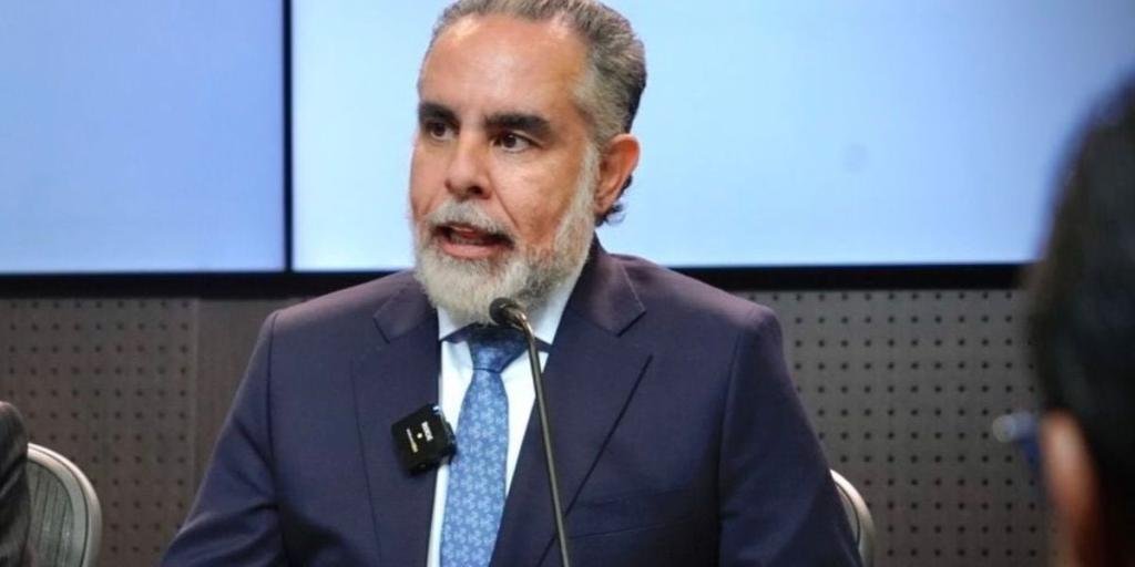 Gobierno estudia una consulta popular ante el bloqueo de la reforma a la salud