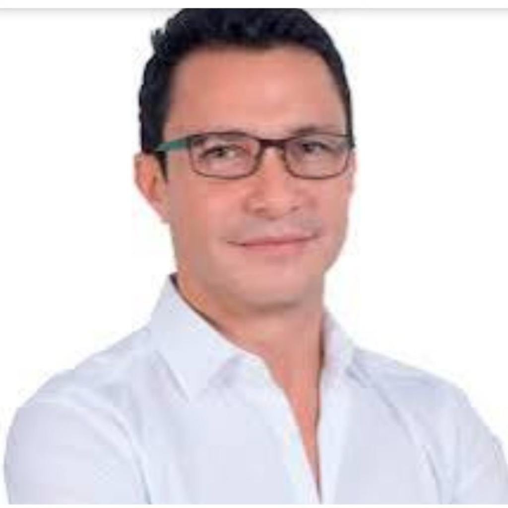 Superintendente de Servicios Públicos Dagoberto Quiroga,