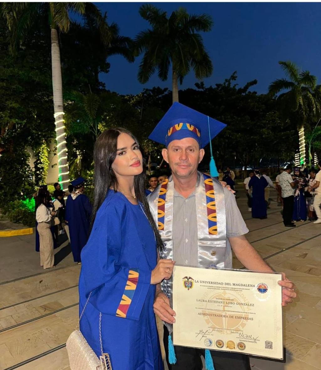 “Siempre seré la hija del vendedor de agua, pero él es el padre de la nueva administradora de empresas”: la historia que inspira a Santa MartaA