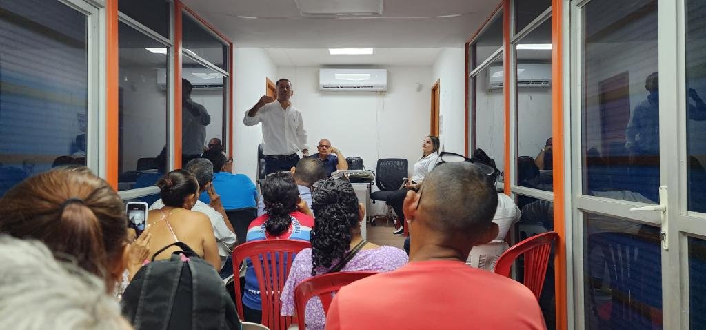 Fortalecen estrategias de seguridad y convivencia en la Urbanización Santa Helena