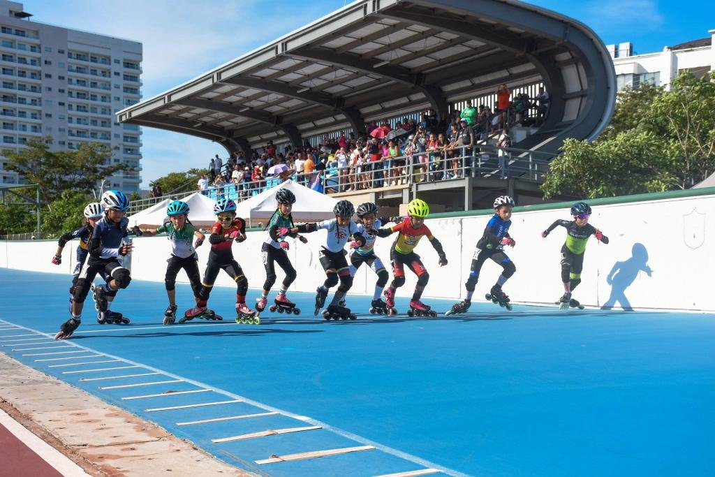 Inescrupulosos roban cableado de luminaria del patinódromo y afectan la práctica deportiva de niños y jóvenes