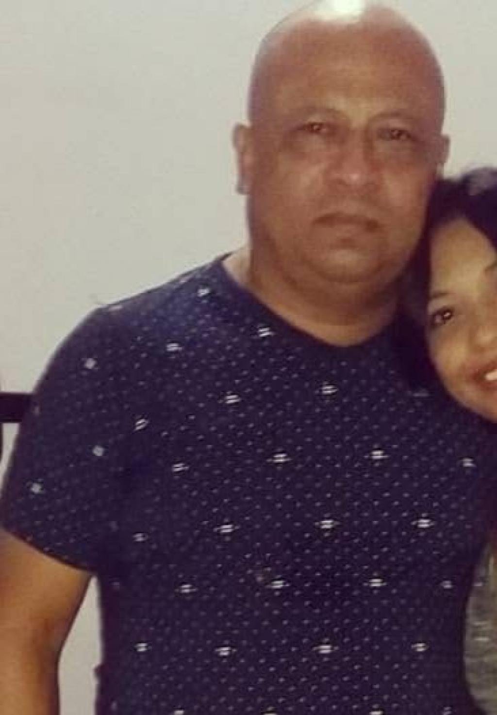 Pintor no aguantó lás heridas de bala y murió