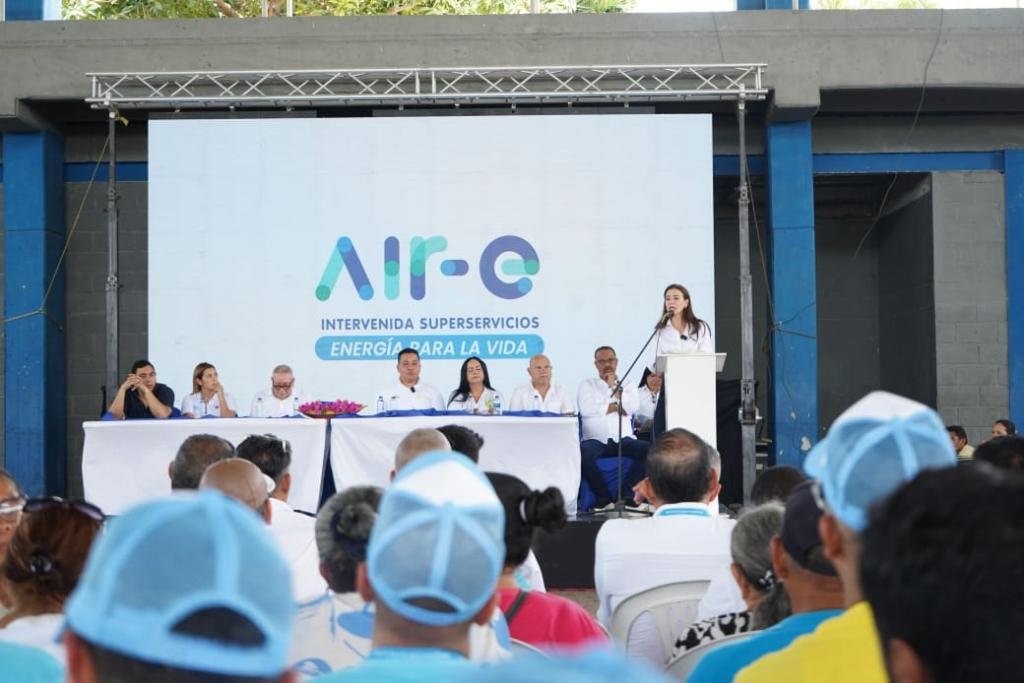 Avanza gestión para eliminar cobro de tasa  de seguridad en la factura de energía