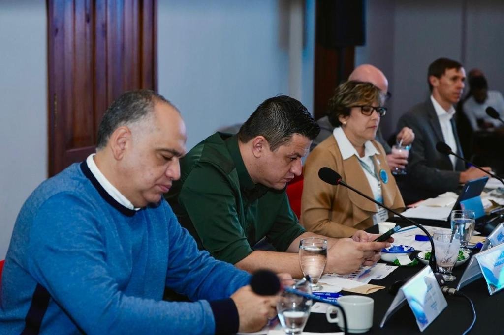 "Trabajamos sin parar para lograr obras y proyectos que dignifiquen a todos los samarios": alcalde Carlos Pinedo