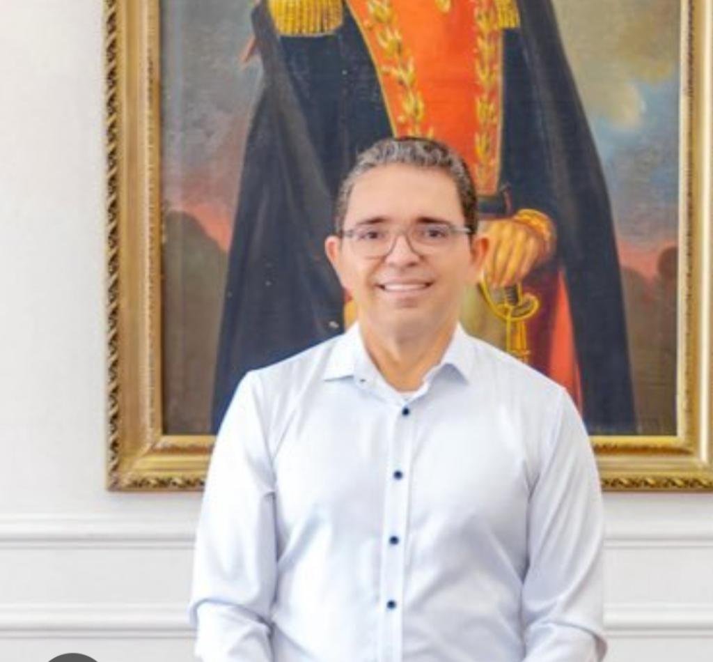 Acusan al gobernador Rafael Martínez de dilatar su salida tras fallo de nulidad electoral