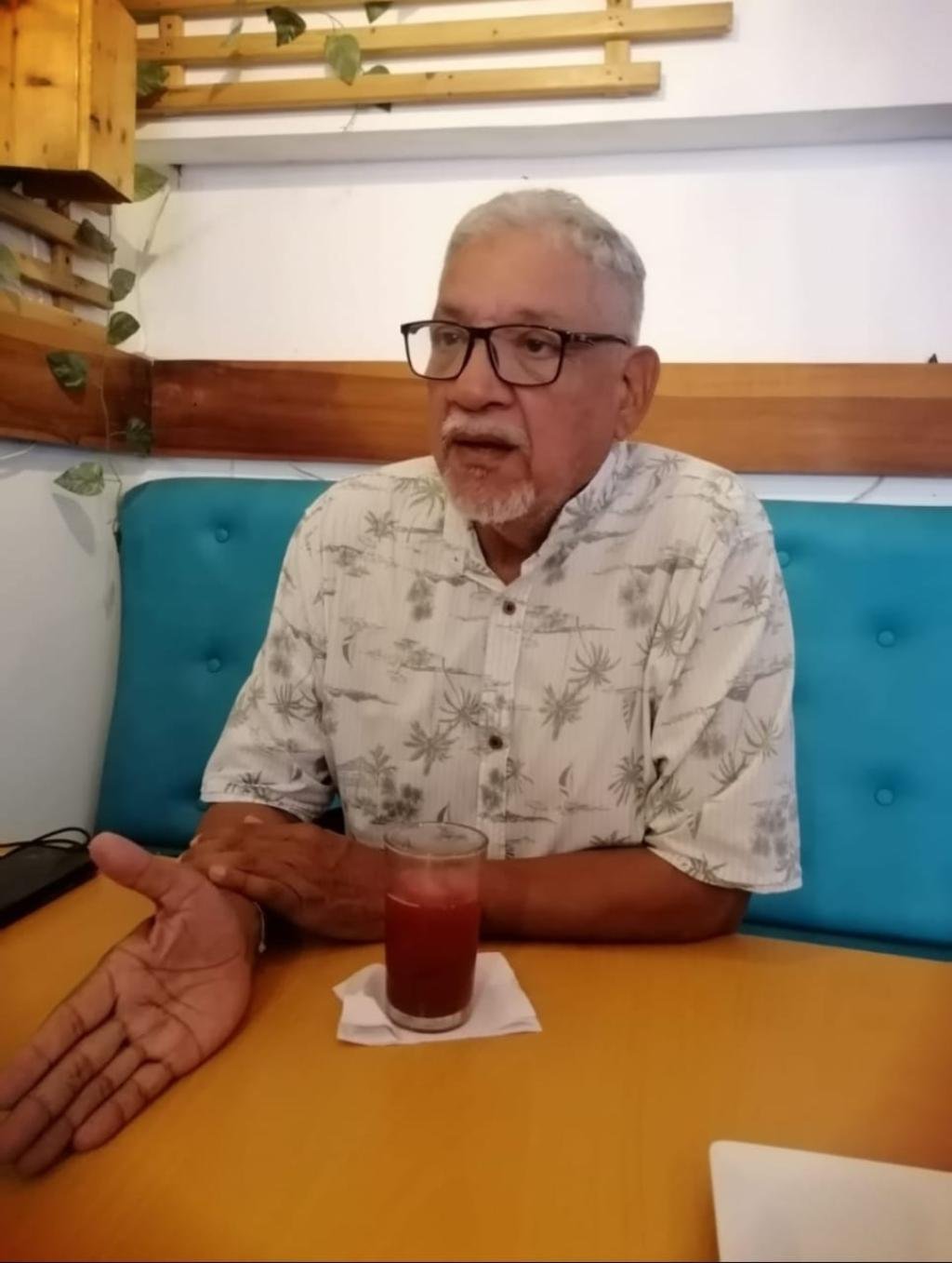 Vilbrum Tovar Peña, uno de  homenajeados entre los 500 personajes del libro del Quincentenario de Santa Marta