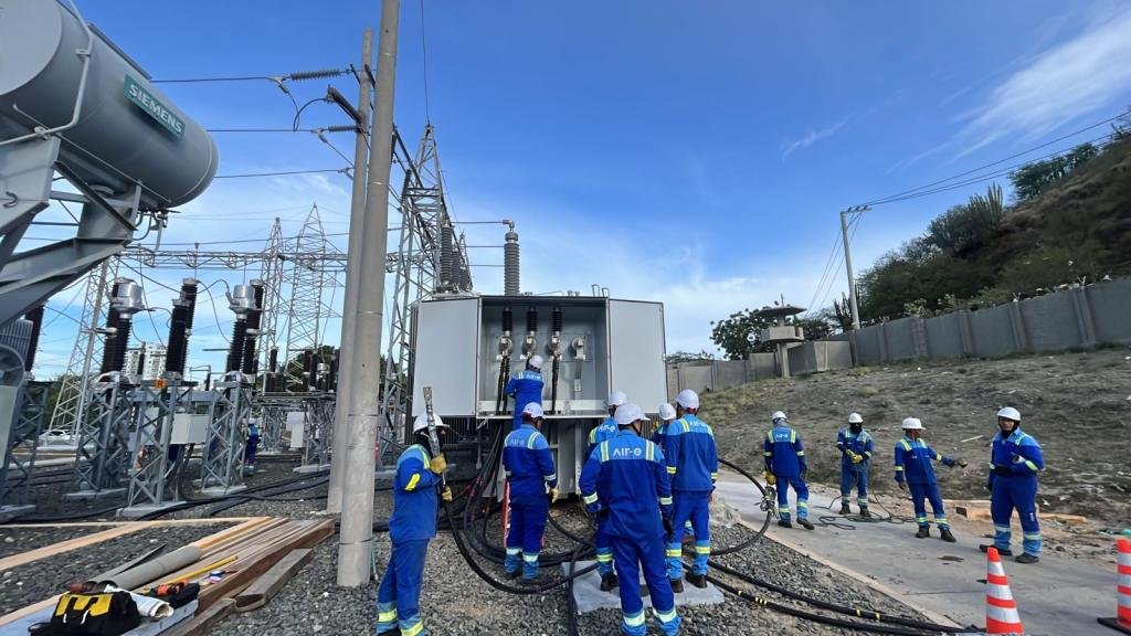 Nuevo transformador mejorará  el servicio de energía en 50 mil familias de Santa Marta