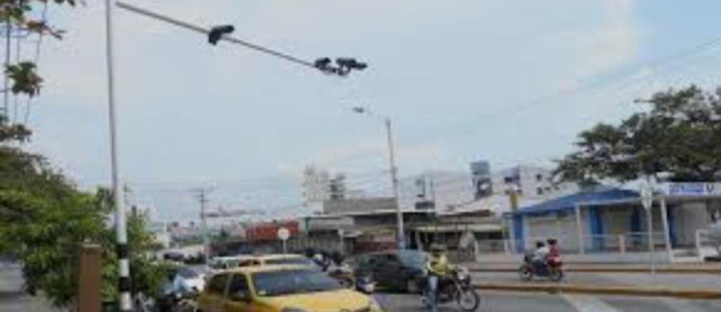 ¿Los infractores están de fiesta?: solo 4 cámaras de fotomultas están funcionando en Santa Marta