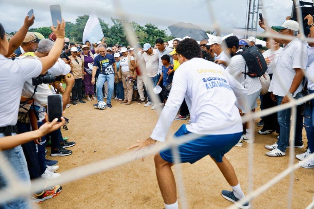 “Con nuevo escenario deportivo, gobierno de Carlos Pinedo les devolverá la dignidad a residentes del sector de Bastidas”: Comunidad