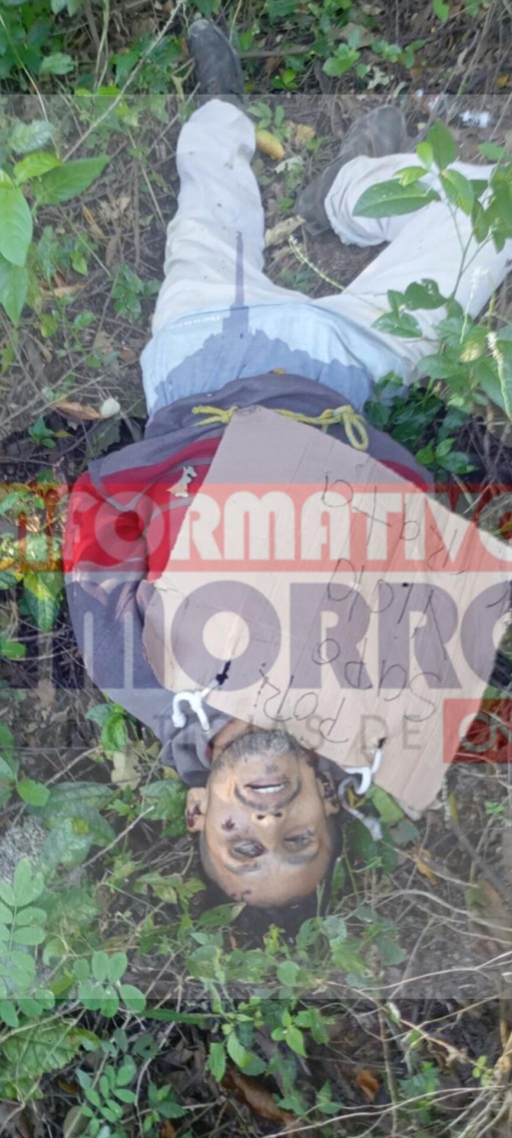 Por rata y violó: mensaje encontrado al lado del cadáver encontrado en vereda en Bonda