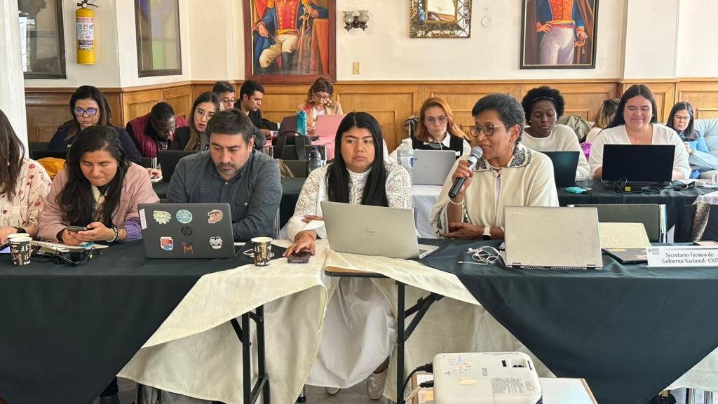 La URT presentó ante la CNTI los avances y lineamientos para fortalecer la restitución étnica