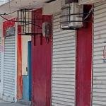 A pesar de lo más de  de mil uniformados de inteligencia que custodian Santa Marta , la ciudad continúa en pánico y paralizada