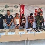 Golpe a las ACS en Ciénaga: capturan a cuatro presuntos integrantes y decomisan arsenal