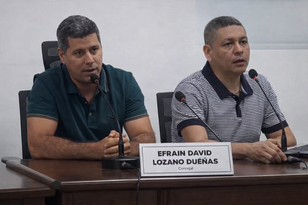 “Yo no le tengo miedo, haga lo que tenga que hacer que yo responderé por mis actos”: Concejal Lozano a Concejal Vargas