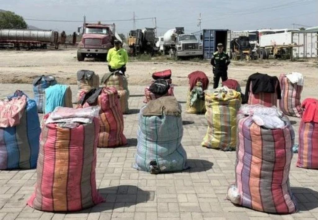 Autoridades incautan mercancía de contrabando por más de $929 millones