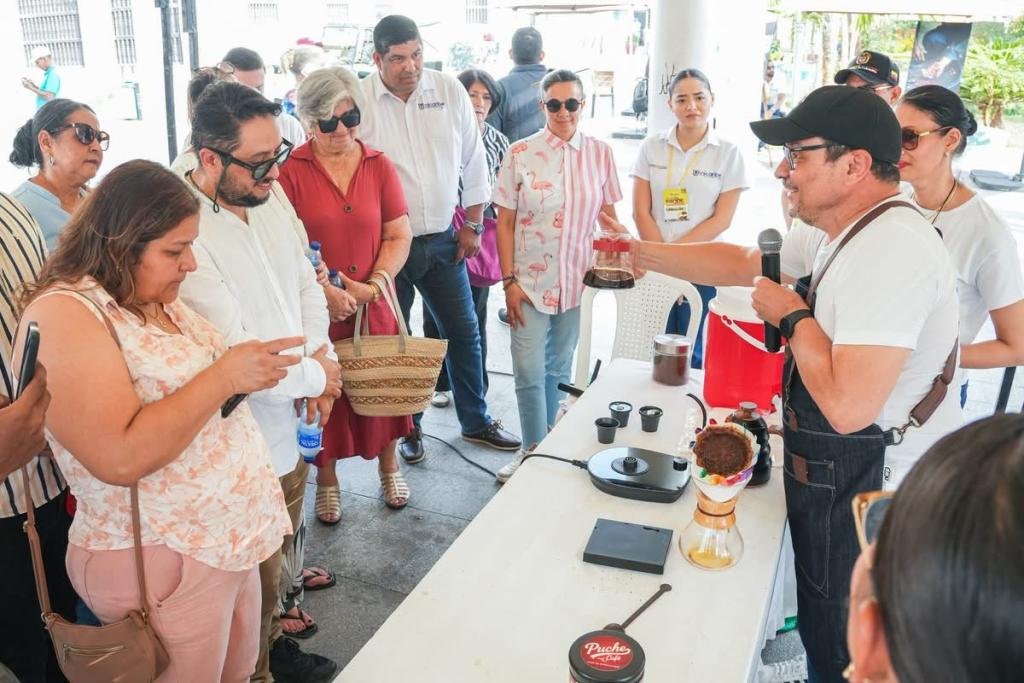 Unicaribe cierra con éxito el Primer Simposio Caribe Cafetero y fortalece la innovación en el sector cafetero