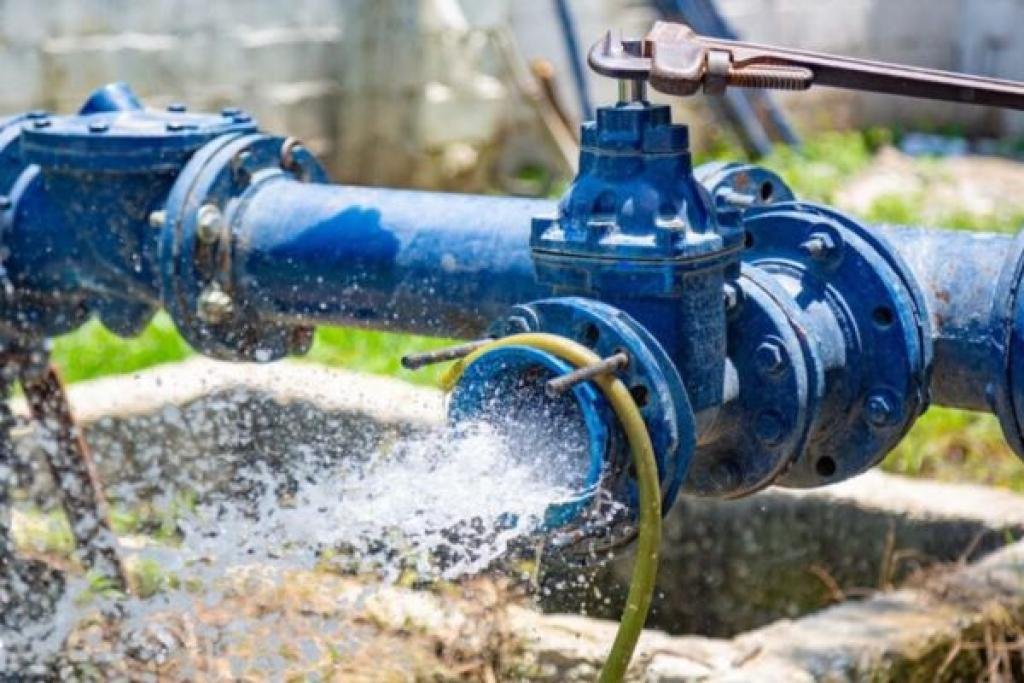 ¿Quién está cerrando las válvulas? Denuncian saboteo al servicio de agua en Juan 23