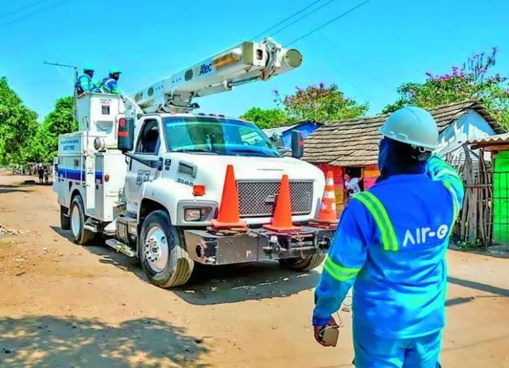 Después de una década, Air-e presenta proyectos para mejorar el servicio de energía en Magdalena y Atlántico