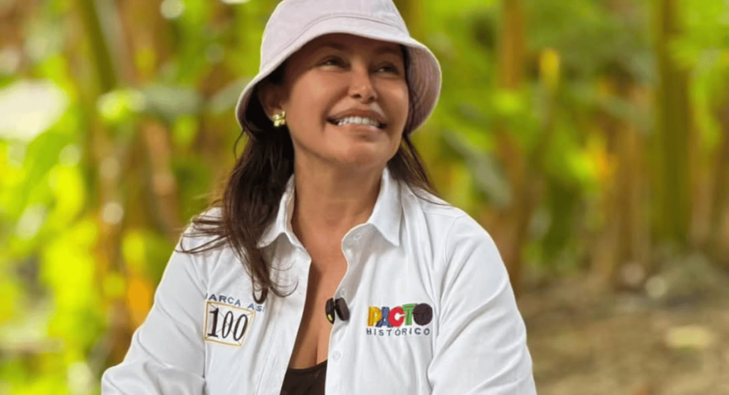 Entre coherencia y confrontación: el contraste político entre Patricia Caicedo Omar y Carlos Caicedo Omar en la era de Gustavo Petro